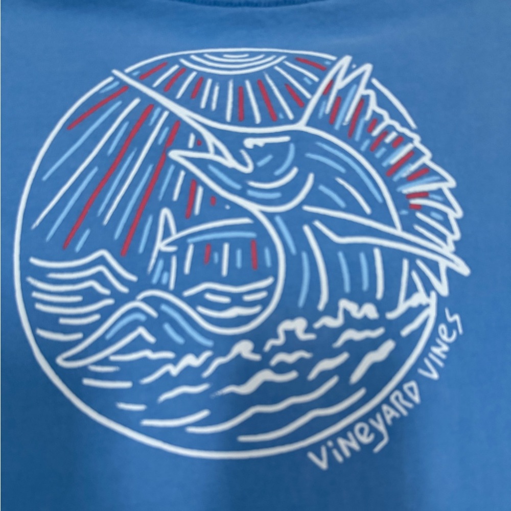 Vineyard Vines Boys Garment Dyed Sailfish Crest Tee in Bluejay
Size: Large - Picture 4 of 4
